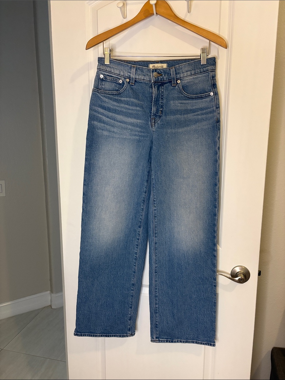 Madewell The Perfect Vintage Mid-Rise Wide-Leg Jean Almanza Wash Blue Size 27 - Picture 2 of 15
